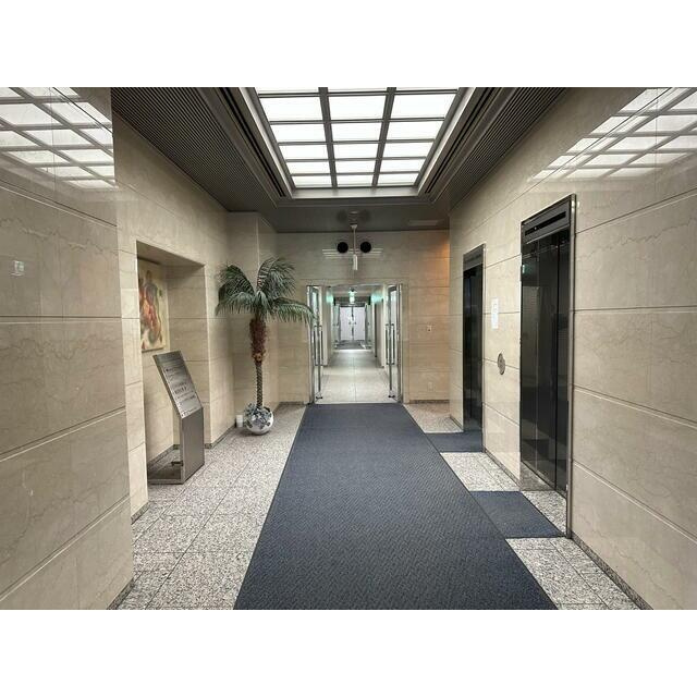 フェニックス南船場のロビー