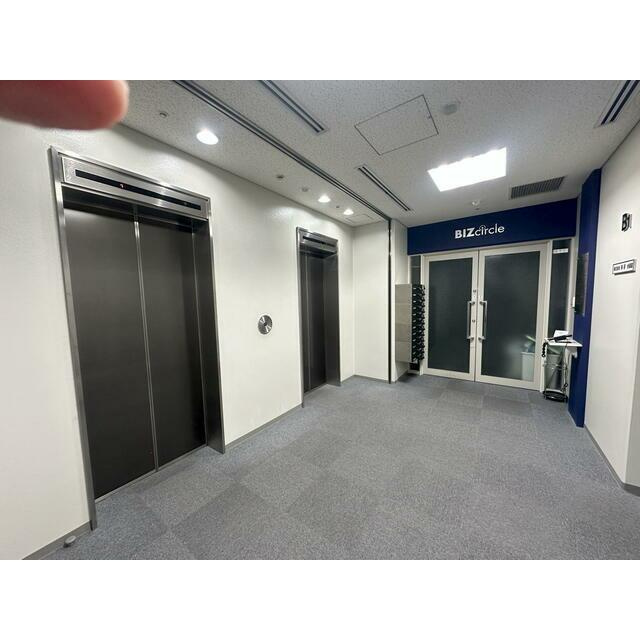 フェニックス南船場のロビー
