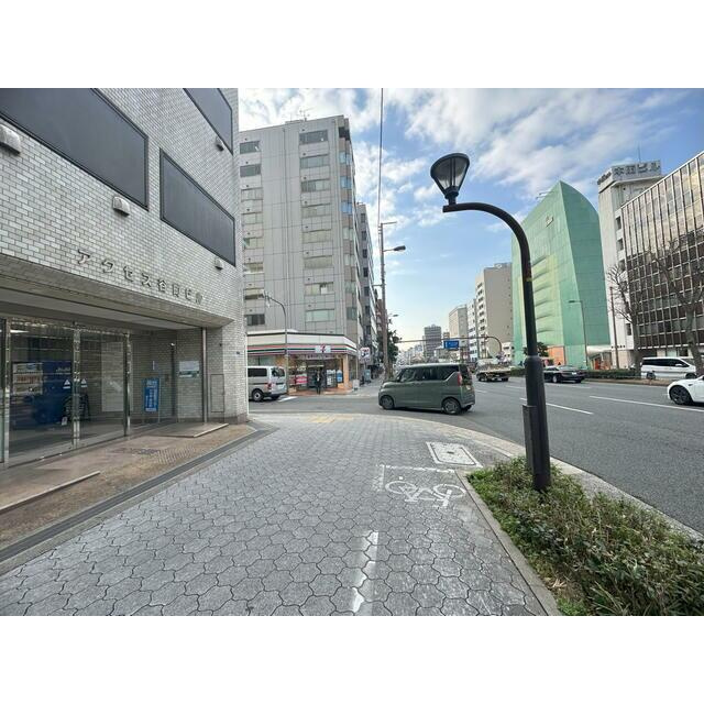 大阪市中央区谷町９丁目の倉庫の周辺