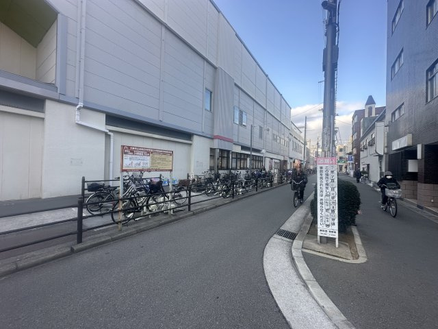 横井ビルの周辺