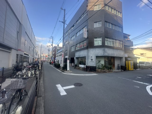 横井ビルの周辺