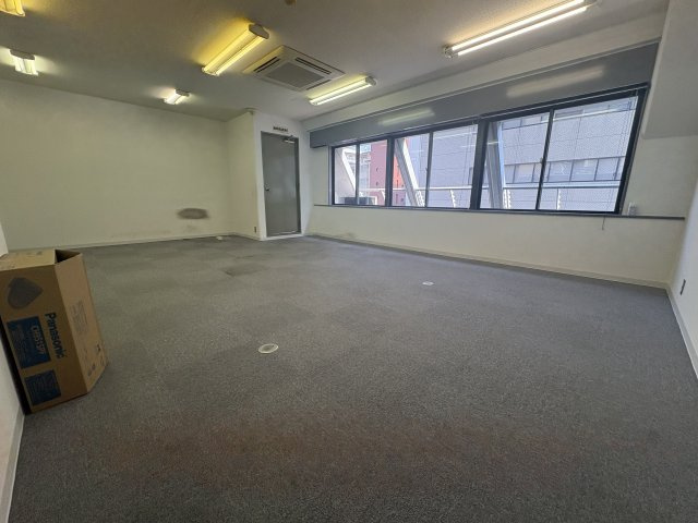 高橋ビル北３号館の内装