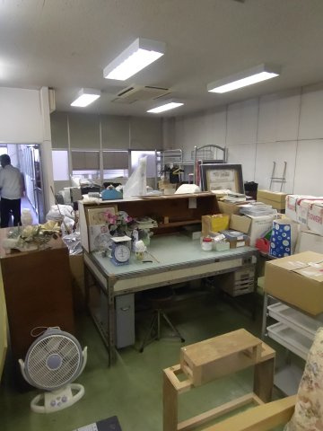 北津守3丁目１F事務所・倉庫のロビー