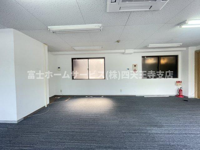 ユーザック法円坂ビルの内装