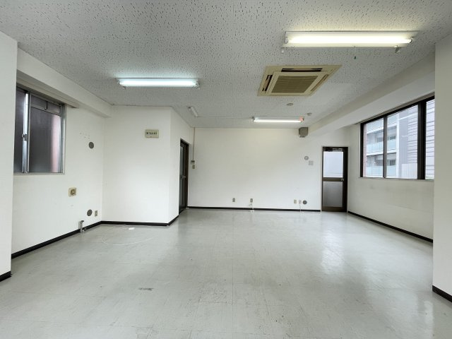 ビガーポリス132マーブルハウスの内装
