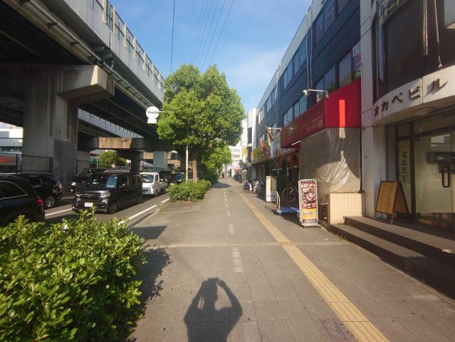 オカベビルの周辺