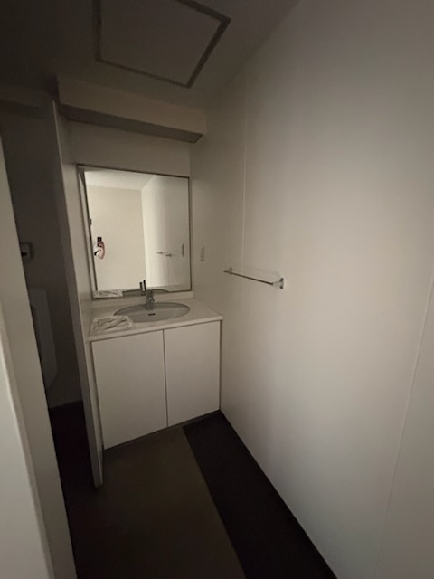 リアライズ南船場ビル7階