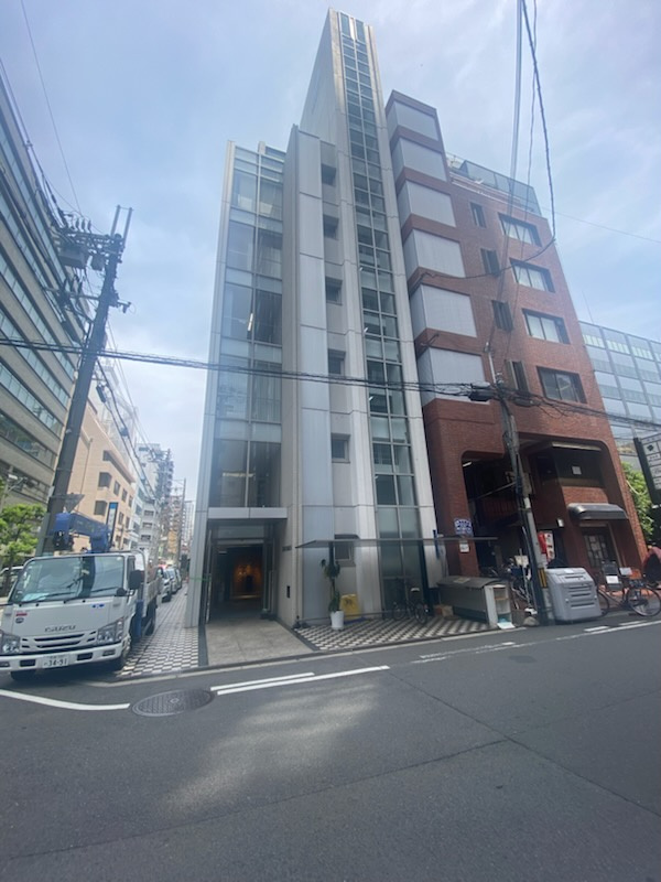 リアライズ南船場ビル7階
