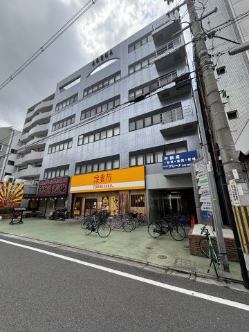 アリーナ古川橋の外観