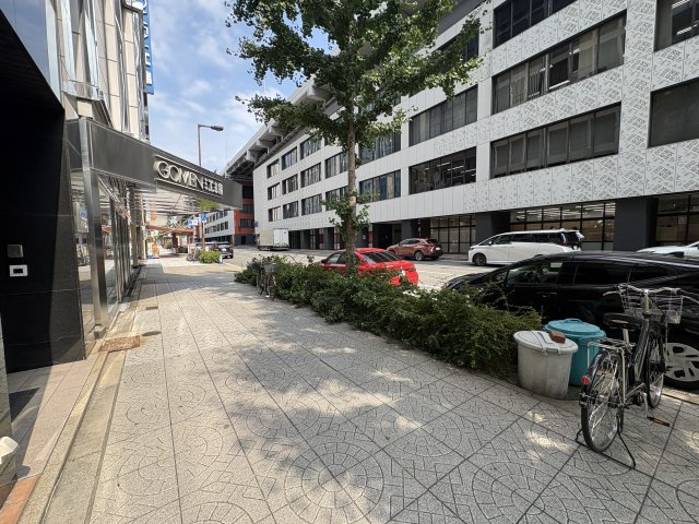 日幸ビルの周辺