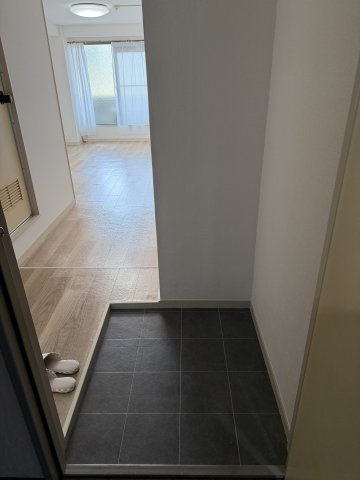 ロイヤル難波宮の玄関