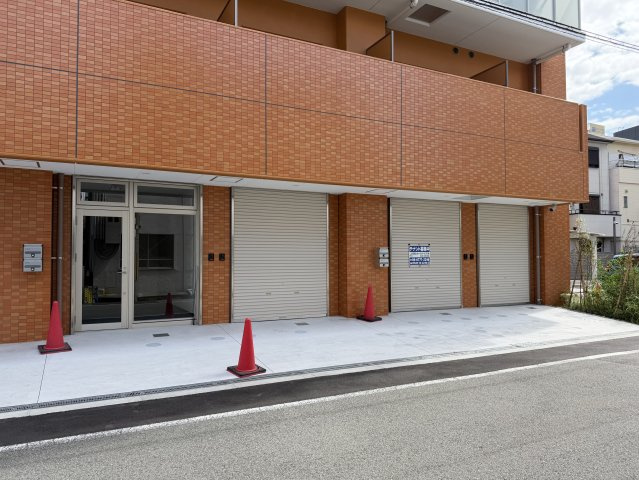 ふぁみーゆ平野の外観