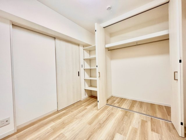 レジョンド諏訪の洋室|現地ご見学希望・資料請求などお気軽にお問い合わせ下さい！
03-5990-5201