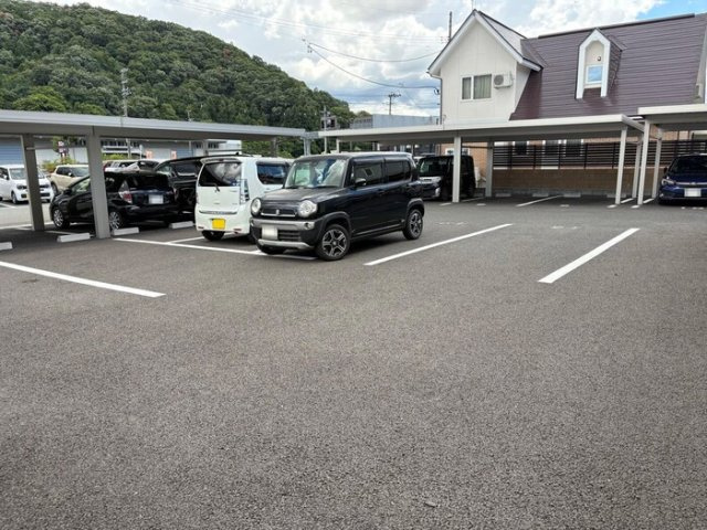 ムーンライトテラスの駐車場|駐車場