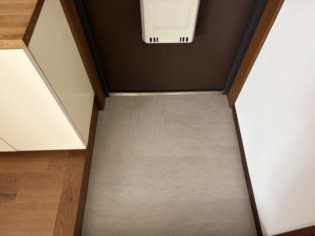 【玄関】