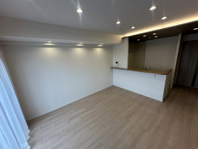【居間・リビング】
