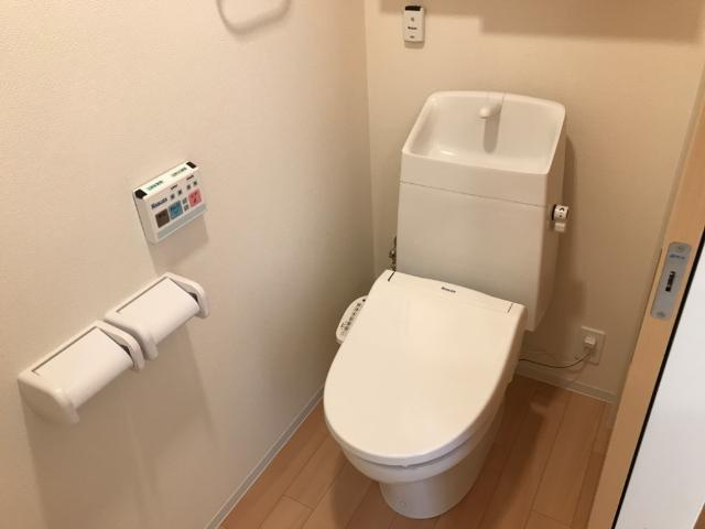 【トイレ】 | 高砂市米田町米田新築アパート | シャワー付トイレ（イメージ）