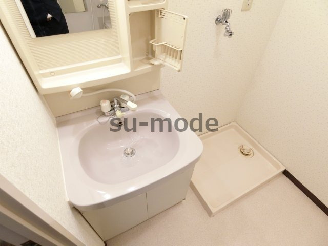 ステーションハイツ南茨木の洗面所