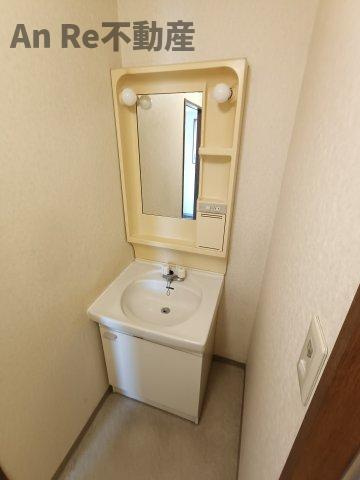 スタードミールの洗面所|別部屋イメージ写真