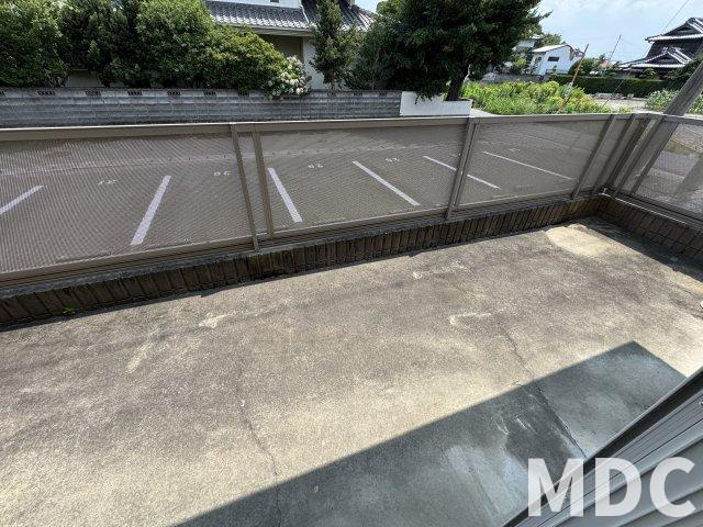 シャーメゾン藍住D棟のバルコニー