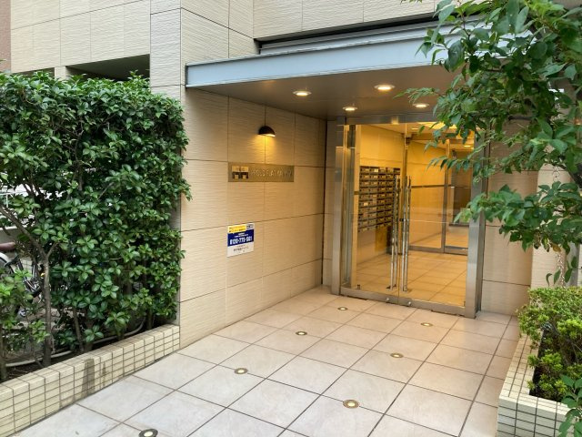 プラウドフラット蒲田のエントランス
