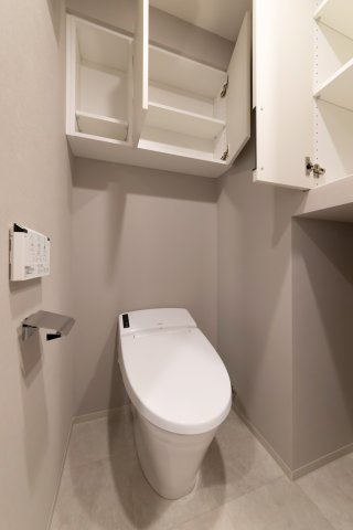 RESIDENCE　KOENJIのトイレ