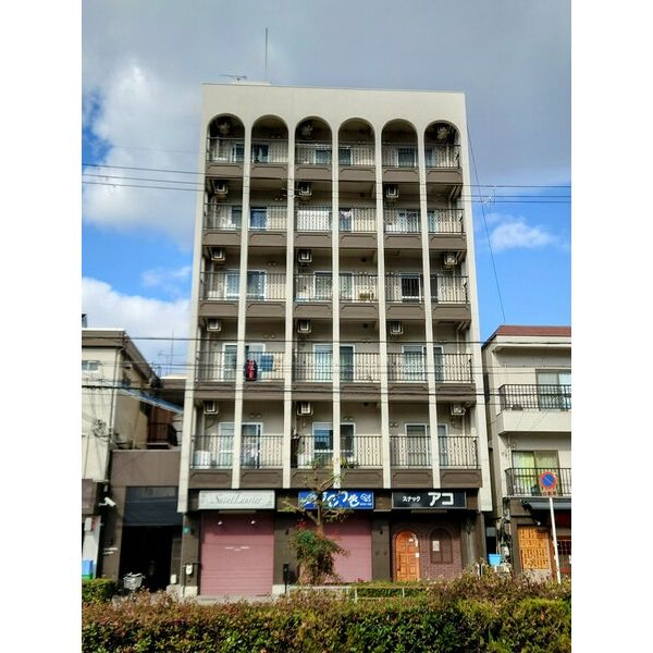 オークフロントの外観