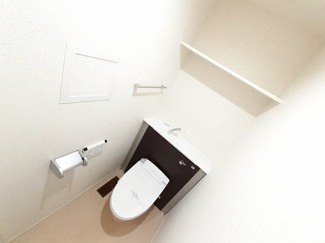 【トイレ】 | アビタシオン・コリーヌ | コンパクトで使いやすいトイレです