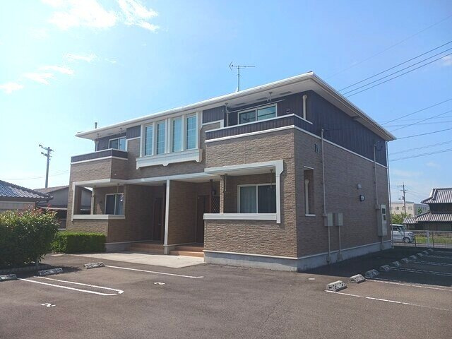 プラージュⅡの外観