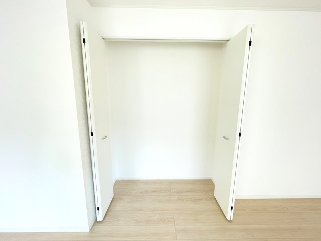 【内観：施工例】 | 富士見市羽沢2丁目　新築一戸建住宅　全9棟　(ふじみ野店) | 同仕様の施工例です。実際の完成物件の内観・仕様が一部異なる場合があります。