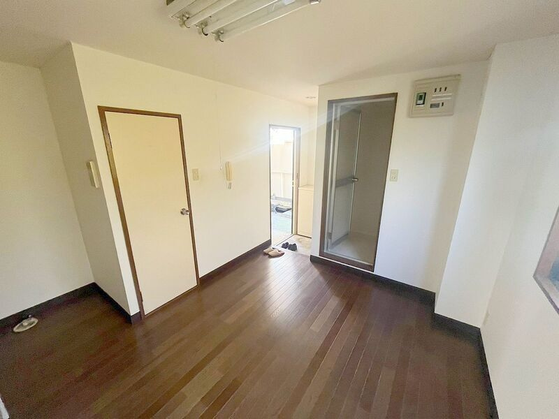 エクセル毛利の玄関