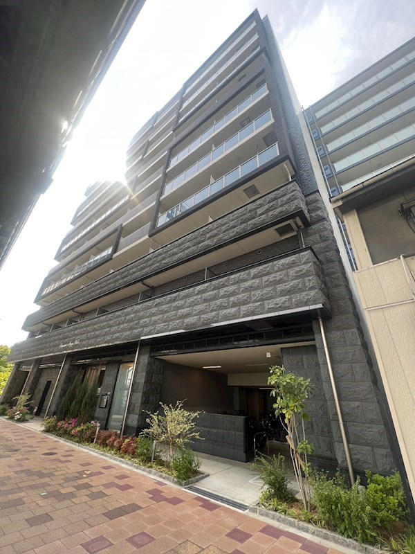 神戸市兵庫区駅南通３丁目の賃貸マンションの外観