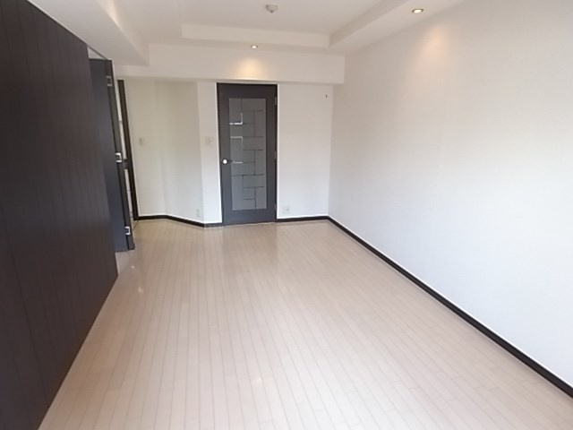 エステムプラザ神戸元町海岸通の居間・リビング