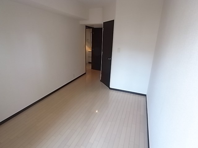 エステムプラザ神戸元町海岸通の寝室