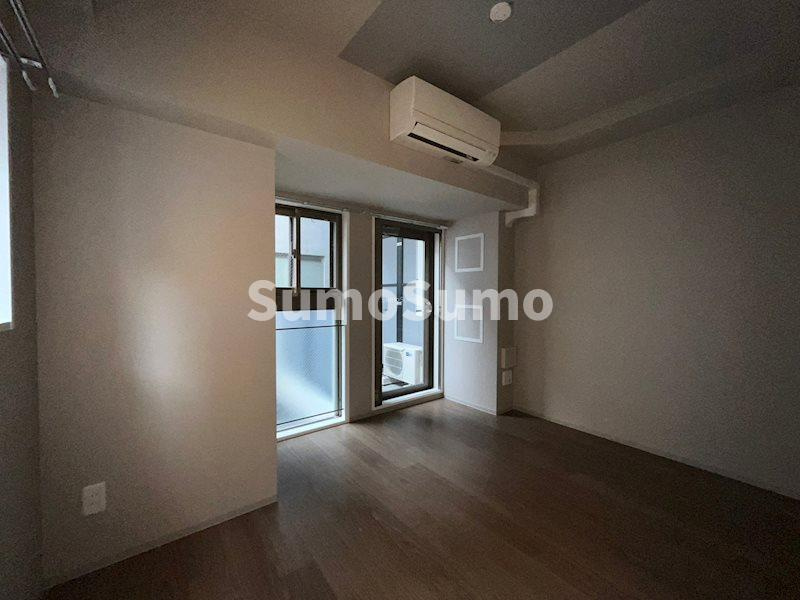 大阪市西区西本町１丁目の賃貸マンションの居間・リビング