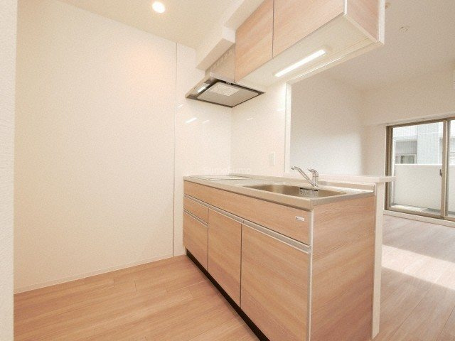 アドバンス難波ラシュレのキッチン