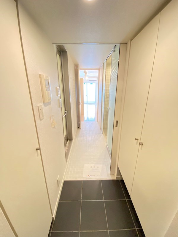 プライムアーバン三軒茶屋の玄関
