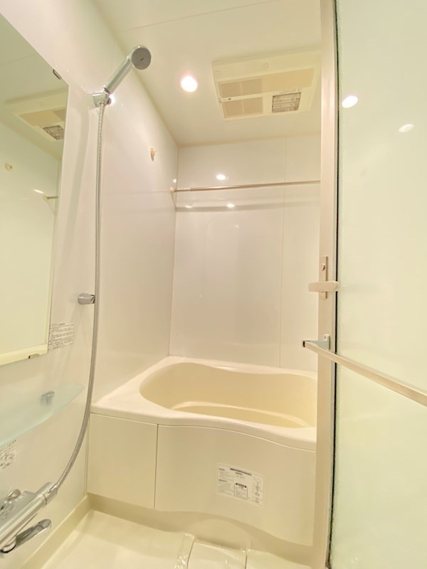 プライムアーバン三軒茶屋の浴室