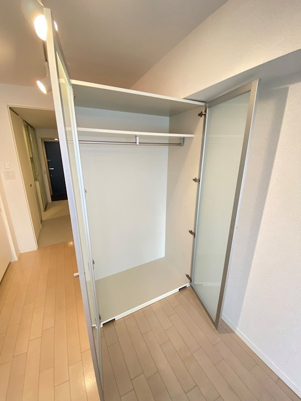 プライムアーバン三軒茶屋の収納