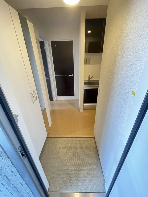 レ・セーナ甲東園の玄関
