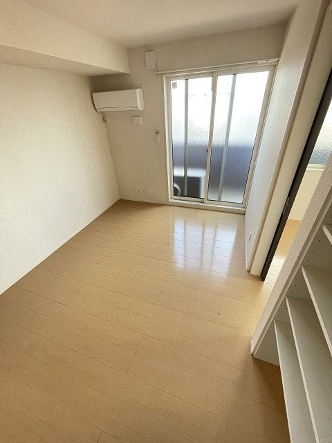 レ・セーナ甲東園の居間・リビング