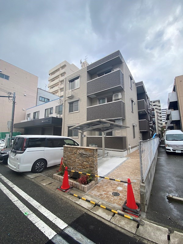 フェーブ島上の外観