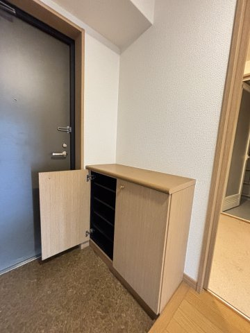 高口箔屋ビルの収納