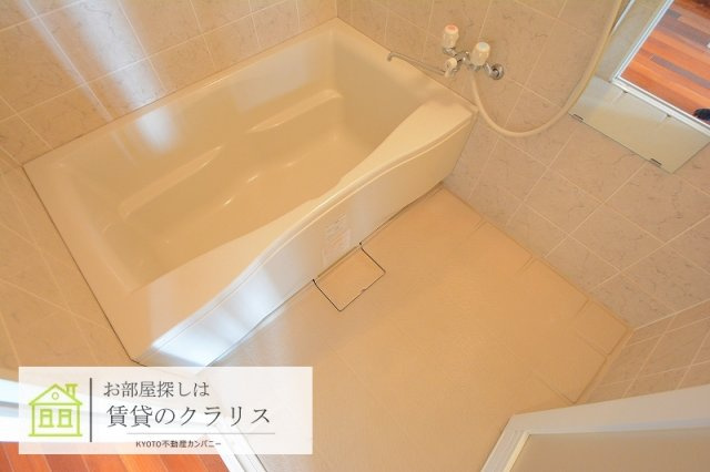 SUMAU（スマウ）の浴室