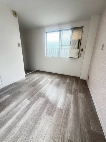 米田マンションⅠの居間・リビング