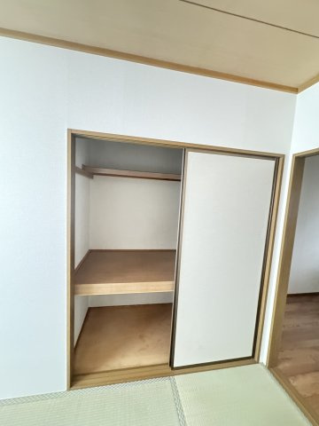 ハイツ平成の収納