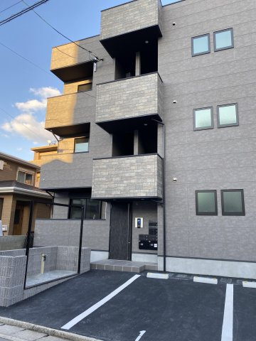 SNK諸岡の外観