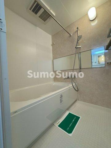 スプランディッド難波WESTⅢの浴室