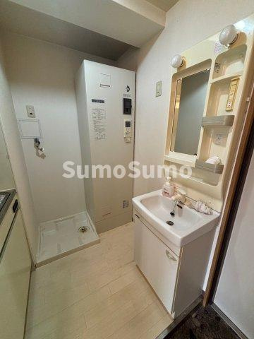 大阪市西区北堀江２丁目の賃貸マンションの洗面所
