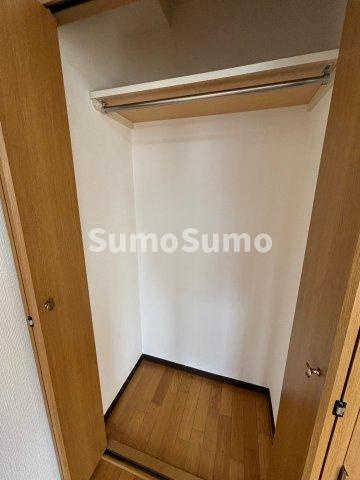 大阪市西区北堀江２丁目の賃貸マンションの収納